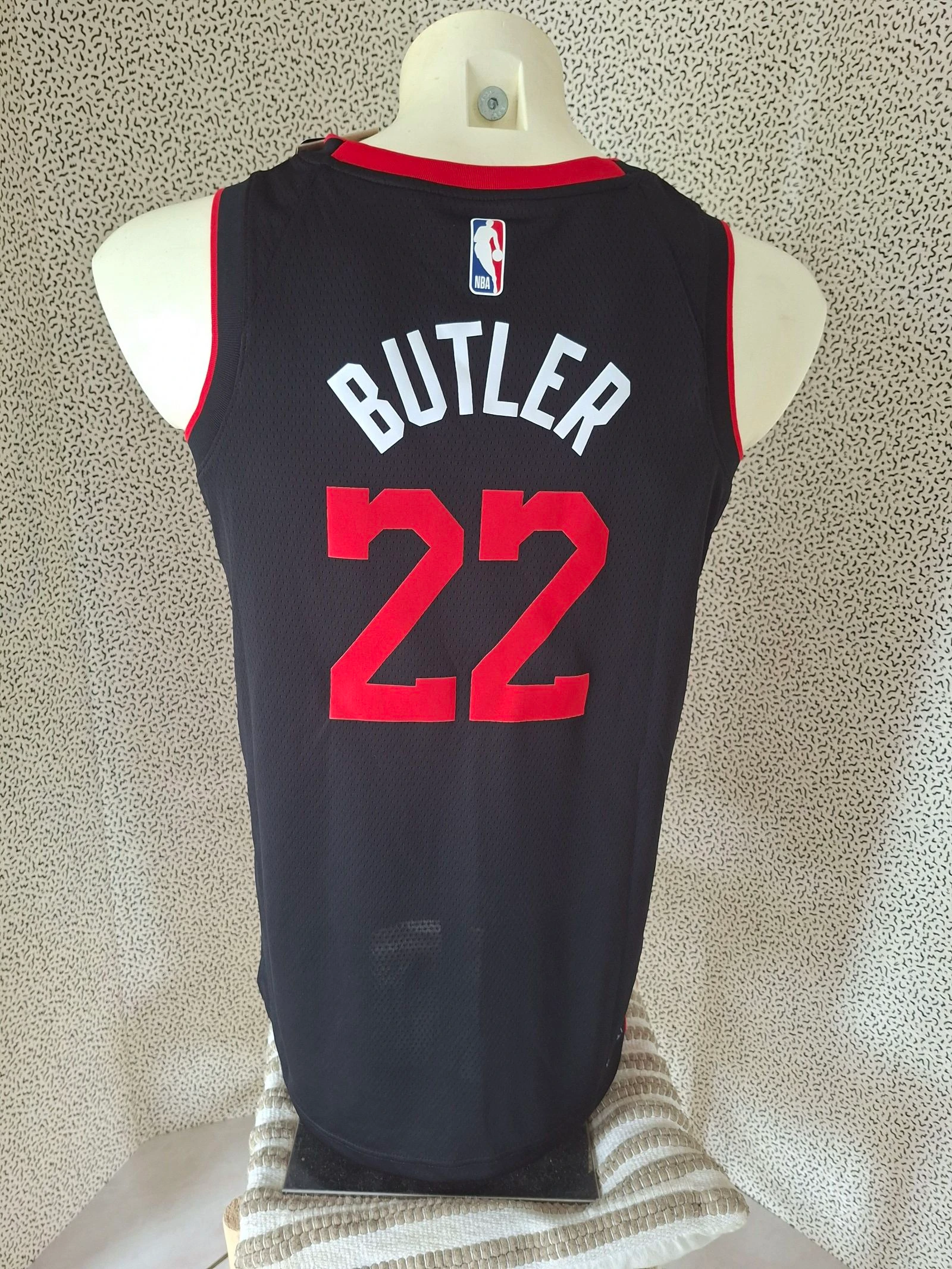 NBA-trui Nike Miami Heat Culture Butler #22 – Nieuw met labels – Maat S – photo 4
